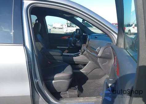 2025 Chevrolet Traverse Awd Z71 from USA, damaged, VIN 1GNEVJRS9SJ238550